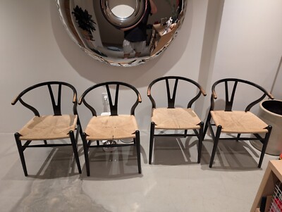 Set Of Four Vintage Hans Wegner CH24 Wishbone Chairs by Carl Hansen