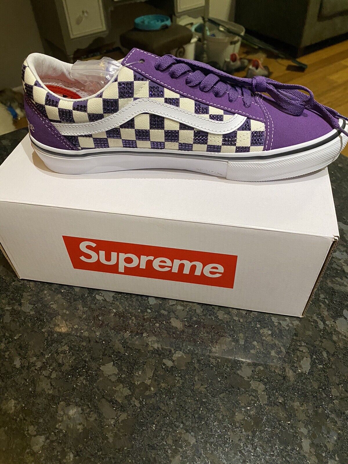 Supreme x Vans Old Skool Pro Coral Iridescent Size 9