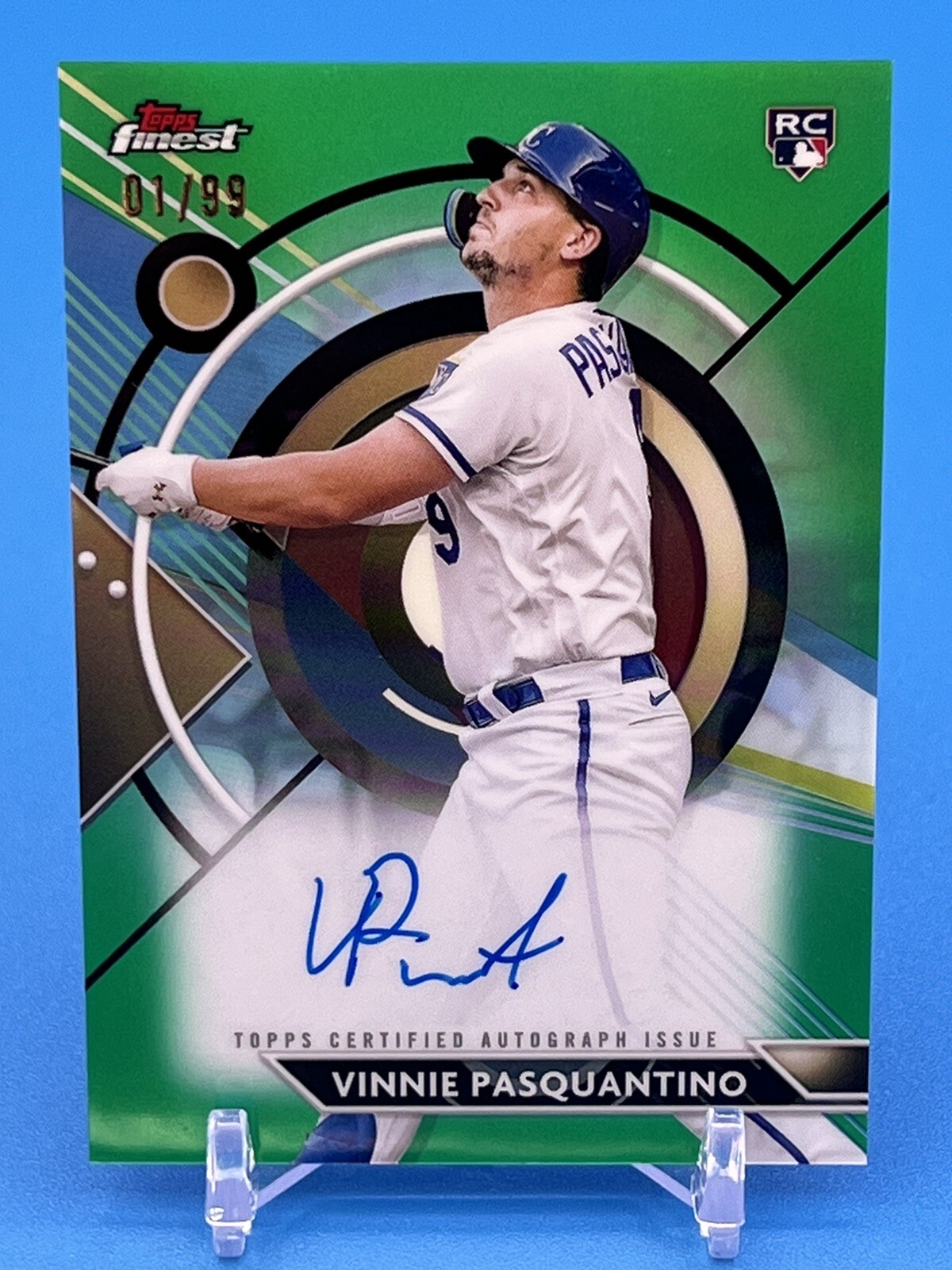 2023 Topps Finest Vinnie Pasquantino RC Green Refractor Autograph #1/99 Royals!