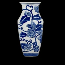 Bombay Blue & White Vase Cobalt Porcelain 8.25" Floral