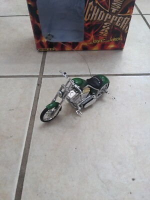 2004 Funline West Coast Choppers R/C Motorcycle Diablo Soft Tail 1