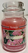 Yankee Candle Black Band Roses of Cliff Walk 22oz vela abrigadora nueva