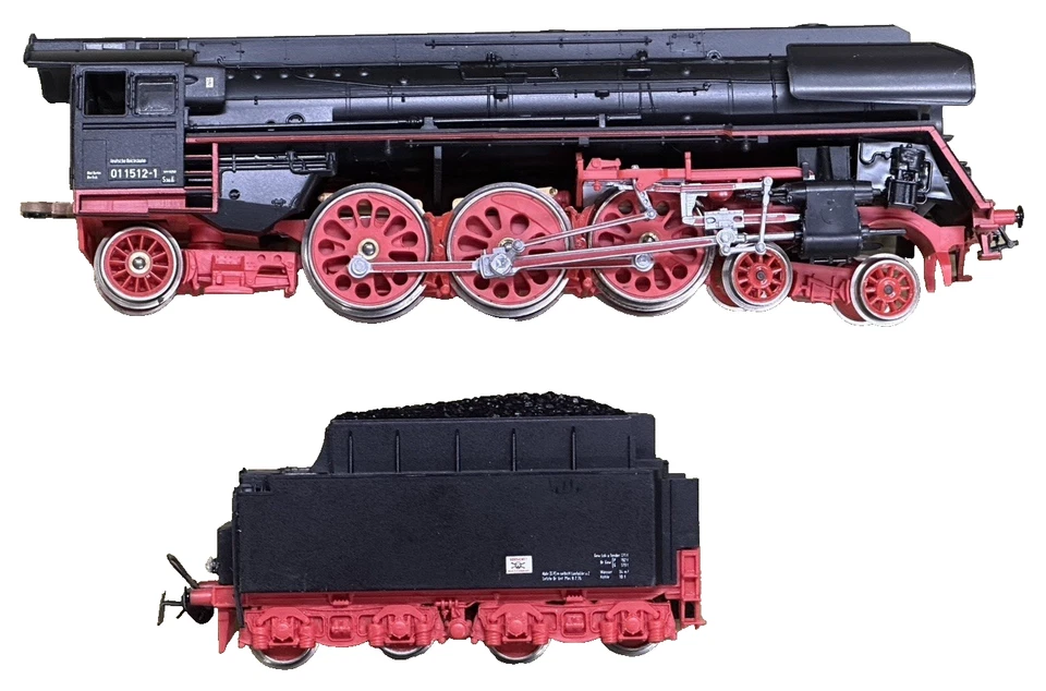 VERY CLEAN PIKO HO BR 01.5  4-6-2 EXPRESS TRAIN (SCHNELLZUGLOKOMOTIVE)-FREE SHIP - Image 3 of 4