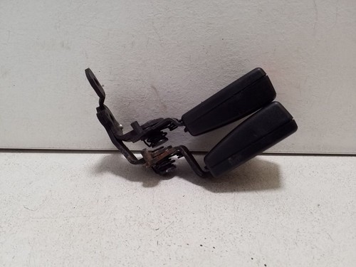 Volkswagen Golf VII 2016 Gurtschloss hinten 8V0857739A VAL279878