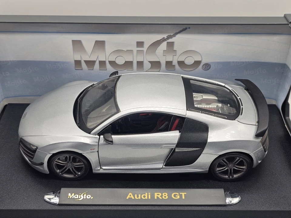 Audi R8 GT Argento 1:18 Maisto In Box - Immagine 2 di 4