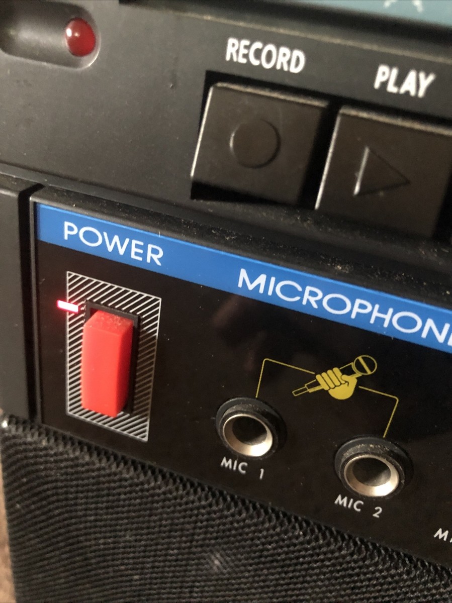Vintage LONESTAR K-5 SINGALODEON 2 Bay Cassette Tape Boombox