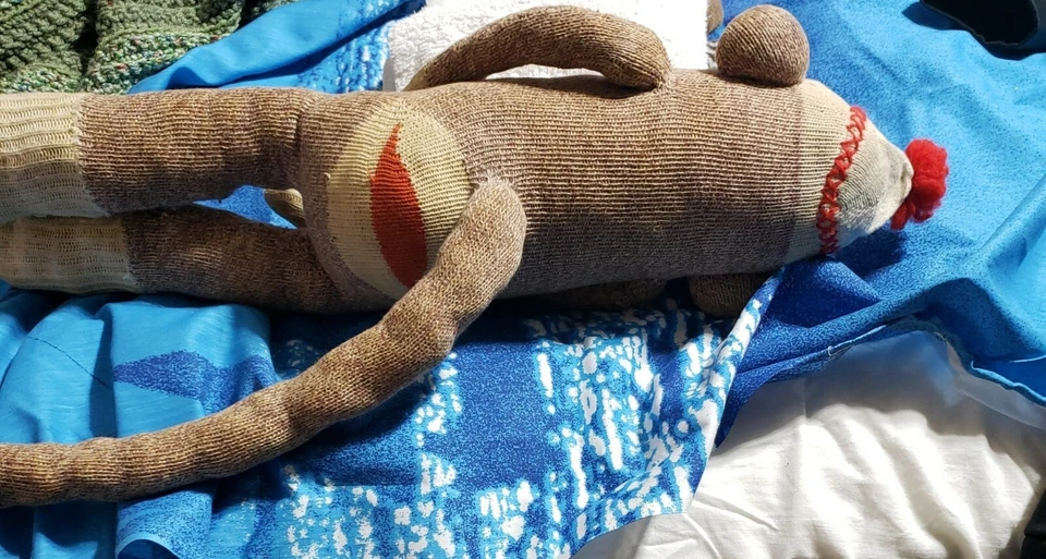 Vintage 1950s Hand Made sock monkey doll, 22" Red Pom Pom Hat & Long Eyelashes - Image 4 of 4