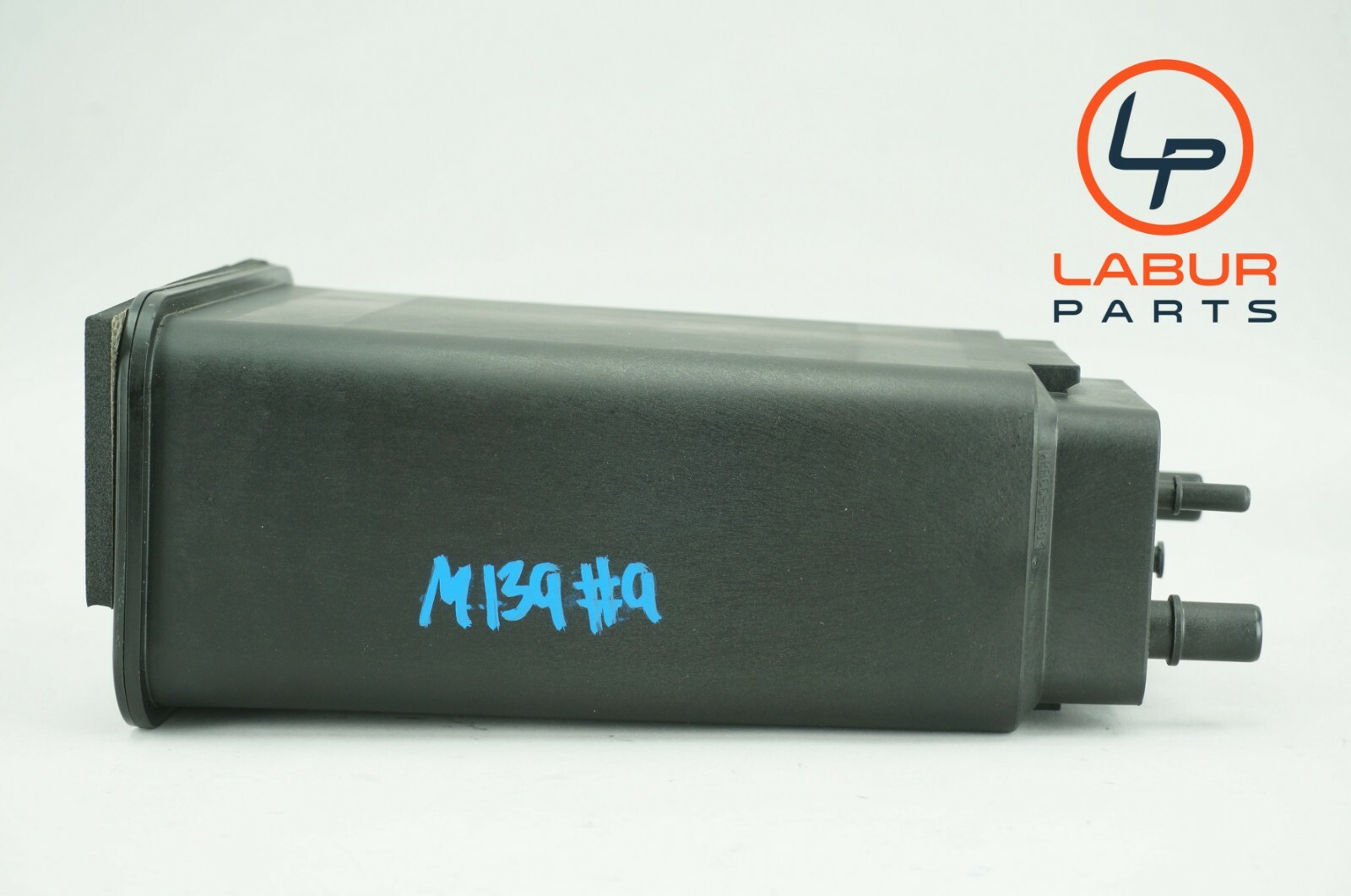 M139 03-12 Maserati Quattroporte Fuel Evaporator Vapor Charcoal Canister C1181