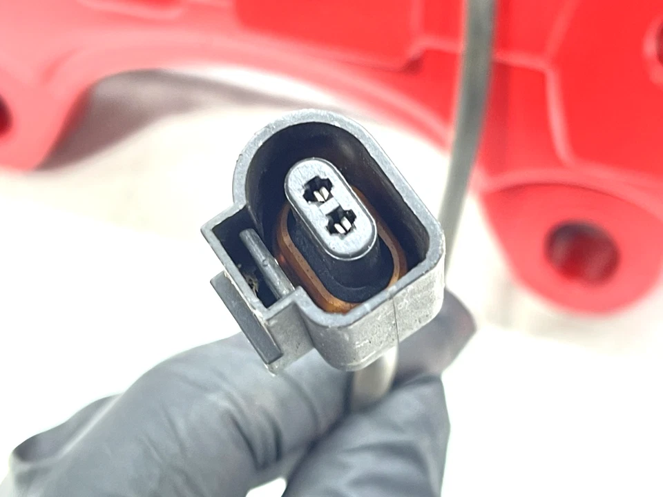 2004–2010 PORSCHE CAYENNE 18Z BREMBO 6 手枪前制动计算器红色 — 第 4/4 张图片