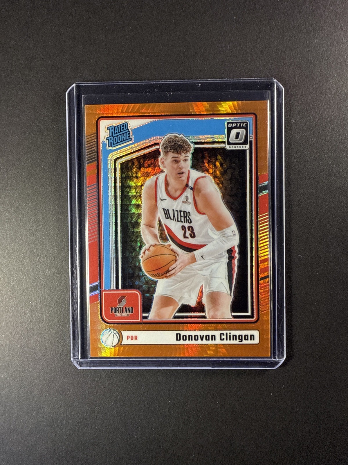 DONOVAN CLINGAN 2024-25 Donruss Optic Hyper Orange/299 #272 RC