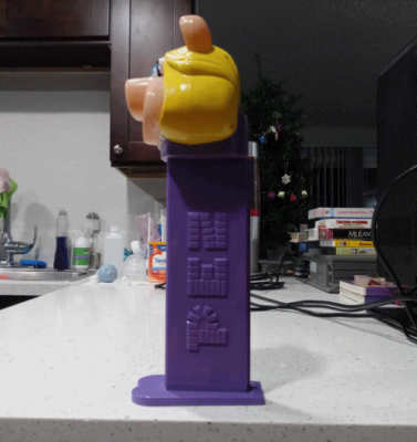 Jim Henson's Muppets Miss Piggy Giant Pez Dispenser 12