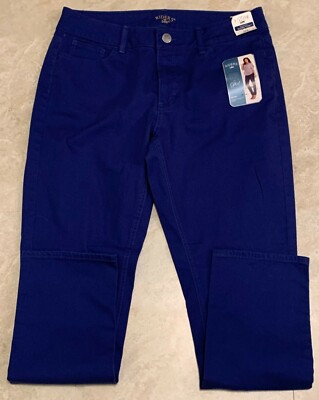 Women Riders Straight Leg Pants: 10P-10M-10L-12P-14M-16M-22W L-24W M