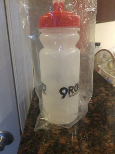9round Water Bottle - Picture 9 of 12