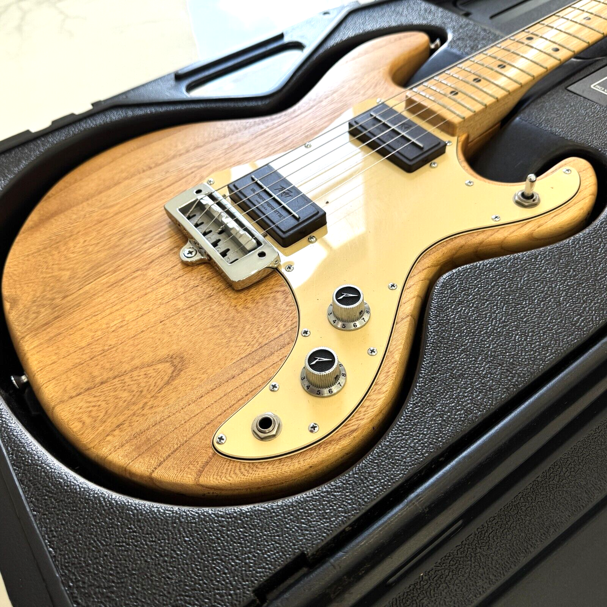 Peavey T-15 1980's Made In USA Electric Guitar +