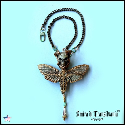 Feng Shui Symbol Amulett Talisman Schmetterling Mond Motte Schmuck Halskette Charm Lätzchen - Bild 1 von 24