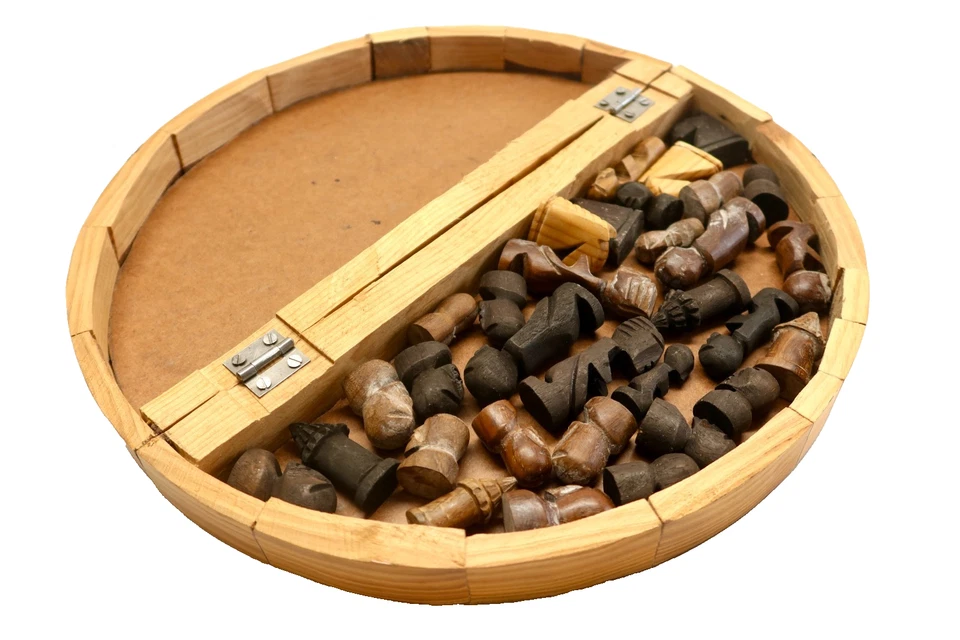 Vintage Makonde African Chess Set – Hand-Carved 14″ Round Board Fertility Queen - Image 2 of 4