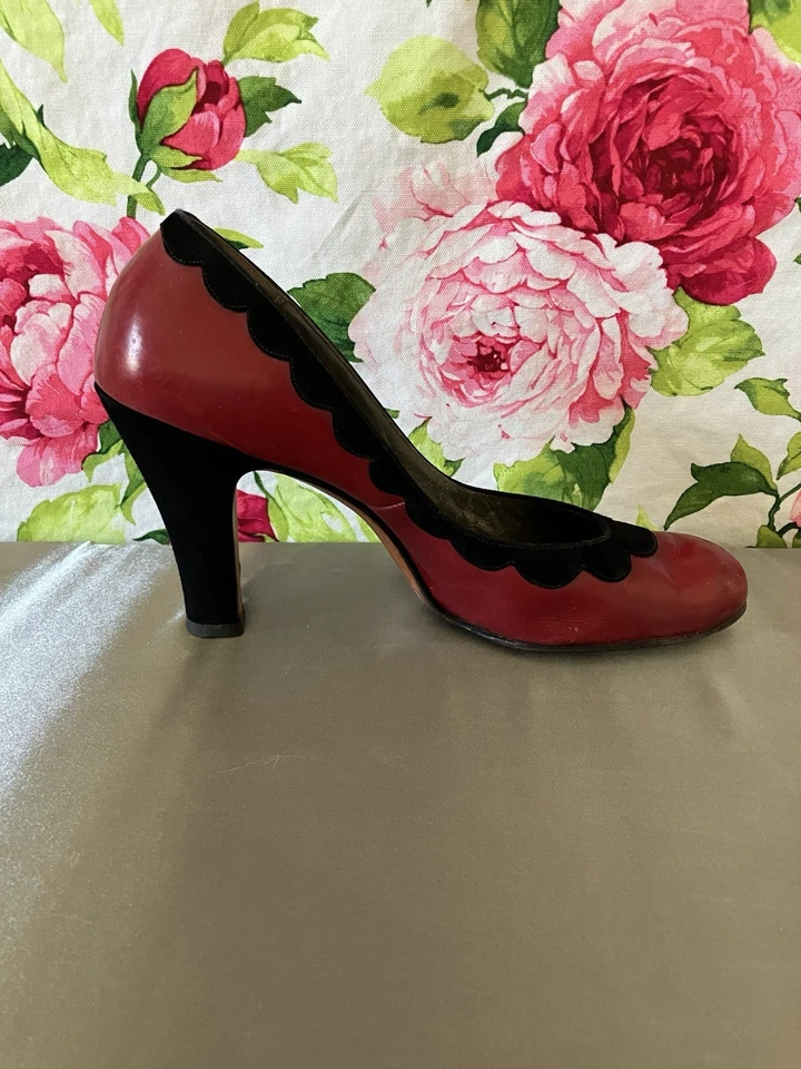 Vintage 1940’s Valley Shoes Red High Heels Size 7 Hard To Find Super Rare - Image 4 of 4