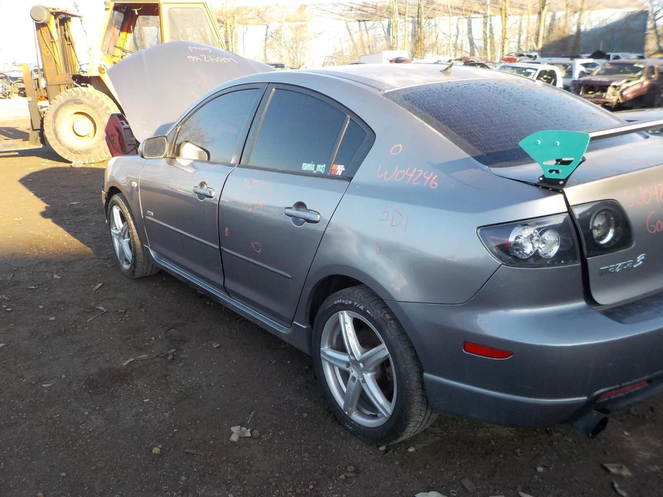 Conjunto de filtro de aire usado se adapta a: Mazda Mazda 3 2005 grado A Foto 3 de 4