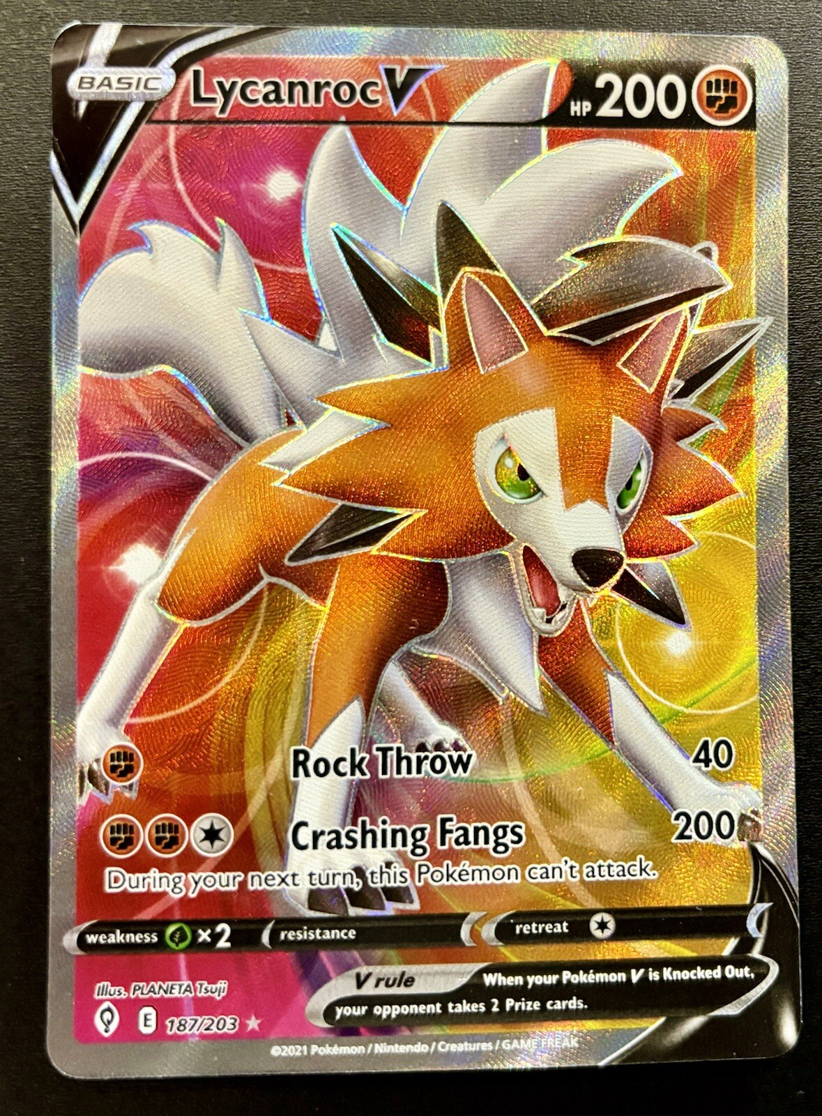Pokémon TCG - Lycanroc V #187/203 - SWSH07: Evolving Skies - Full Art - NM