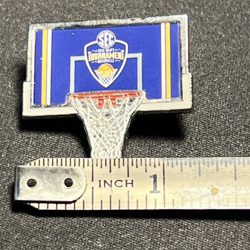 2016 Men's SEC Basketball Tournament Lapel Pin - Picture 3 of 3
