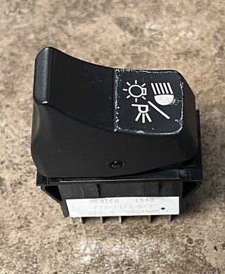 PACCAR KENWORTH HEADLIGHT / PARKING / LAMP SWITCH P27-1173-073 | eBay