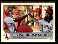 2022 TOPPS RAINBOW FOIL 416 Dugout Congratulations - Angels Combo