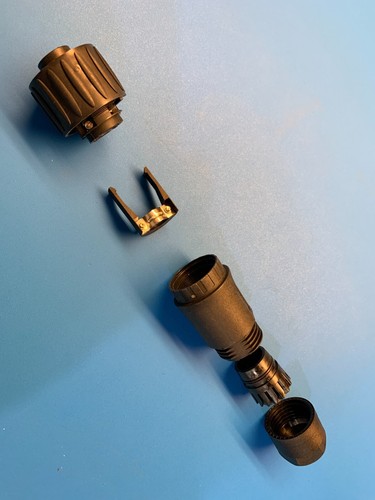 Amphenol 4 Position Circular Connector, Female Socket Screw C01620D00311012 - Picture 6 of 13