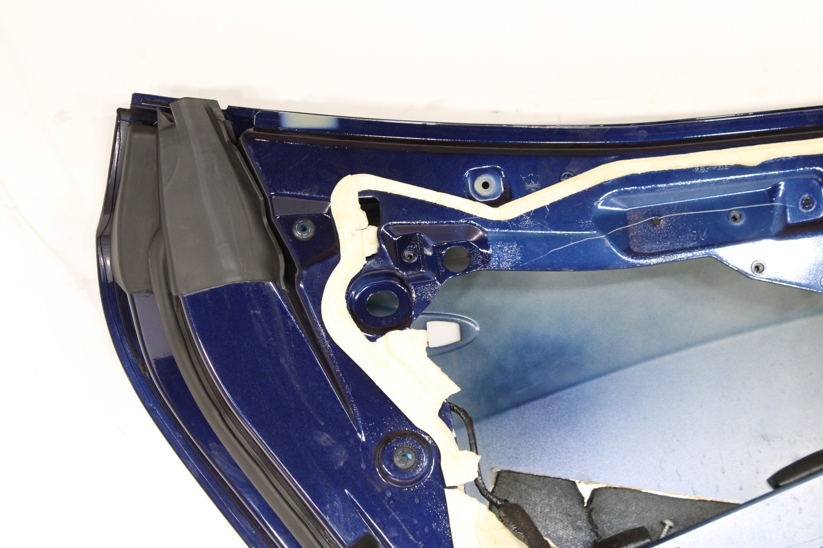 🚀 2014-2024 MASERATI GHIBLI REAR LEFT DRIVER DOOR BLUE OEM