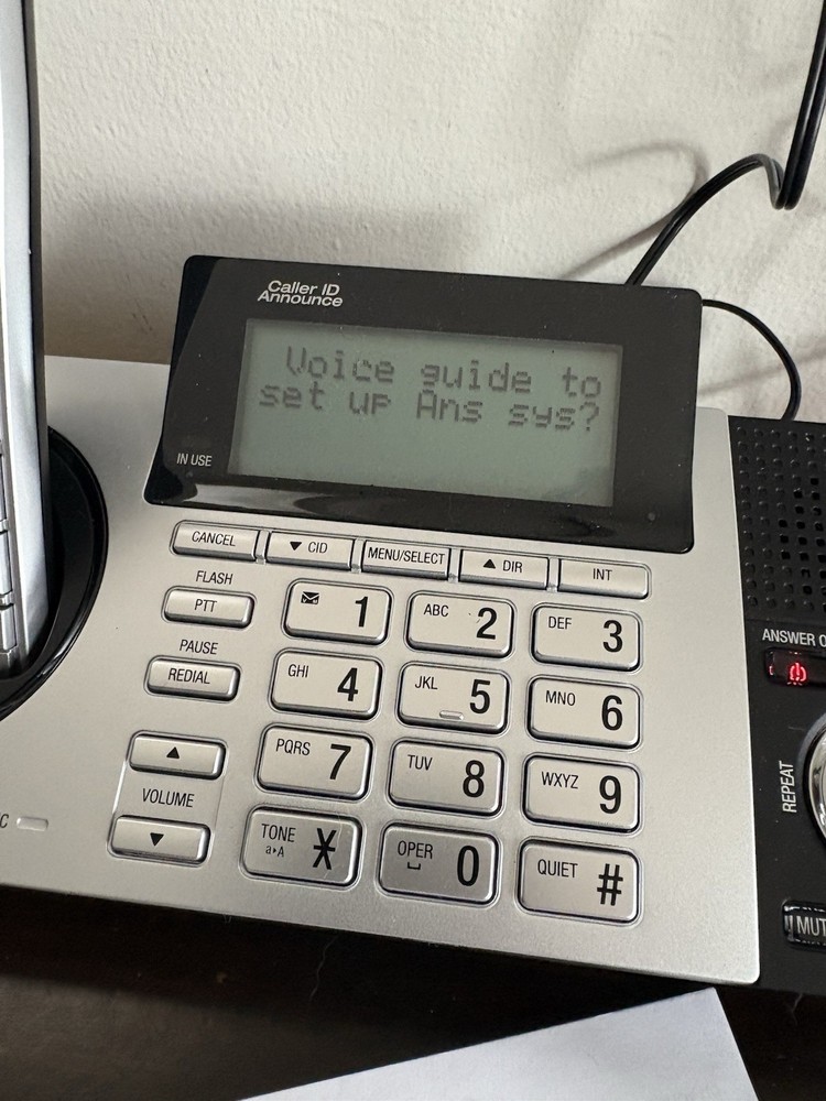 AT&T CL82215 2 Handset Answering System - Thumbnail 4