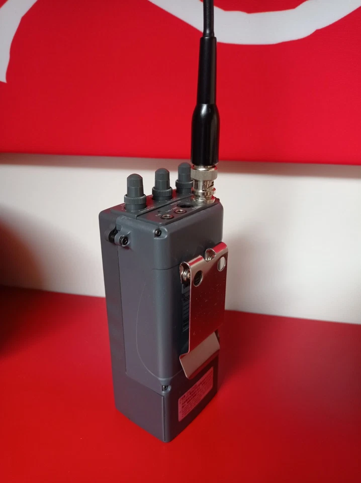 Icom Ic-Delta1A ricetrasmettitore tribanda - Immagine 4 di 4