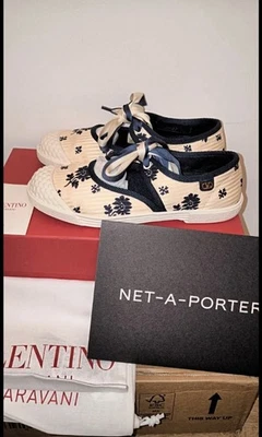 Baskets en toile Valentino Taille 36 - Photo 1/4
