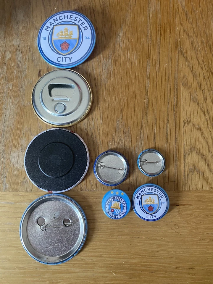 NORTHERN IRELAND Green and white army badge - Image 2 of 4