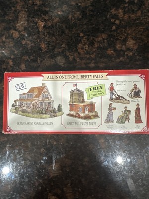 The Americana Collection Liberty Falls Houses / Buildings - Lot of