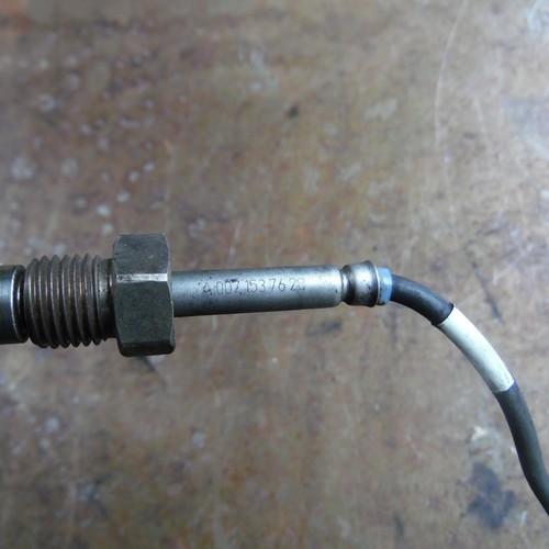 Exhaust Temperature Sensor A0071537628 *Free Shipping* - Picture 2 of 3