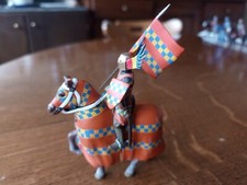 SOLDATINO PIOMBO DE AGOSTINI CAVALIERE MEDIEVALE 