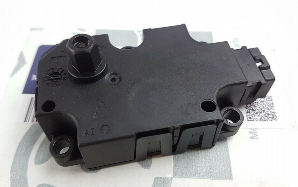 NEW MERCEDES-BENZ S W222 HEATER FLAP MOTOR A0999069600 ORIGINAL | eBay