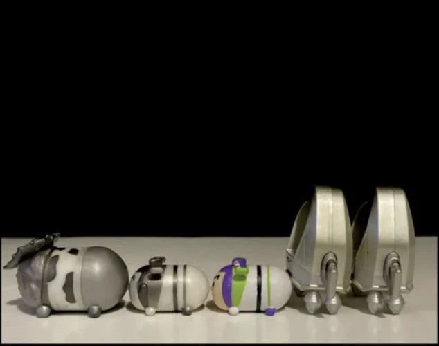 Редкий Disney Tsum Tsum *ИСТОРИЯ ИГРУШЕК* СЕРЕБРО Woody Buzz космические корабли фигурки набор из 5 - Изображение 3 из 4