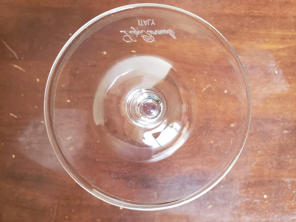 Copa Crescendo de Vino Luigi Bormioli Borgoña Firmada 9 Pulgadas de Alto Foto 3 de 4