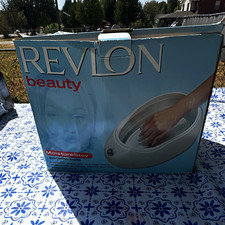 Revlon MoistureStay Paraffin Bath Spa for Hands Feet, White RVSP3512