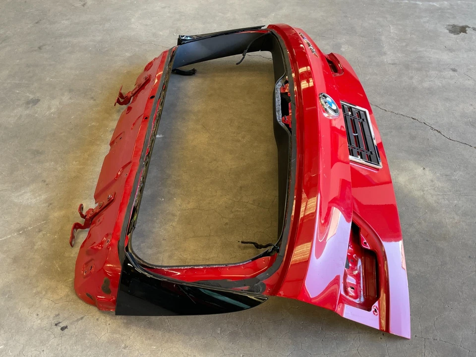 15 16 17 18 BMW X5 M F85 tapa maletero trasero puerta levadiza escotilla roja 1621 OEM Foto 2 de 4