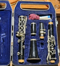 Yamaha YCL24 Clarinet. Japan. Hardcase . Mouthpiece. Extras. Used. Read Descript