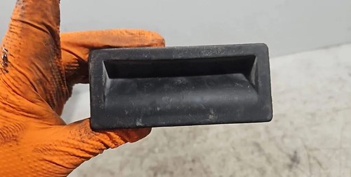 VW TOURAN 1T3 Heckklappengriff 5N0827566T Petrol 77kw 2009 34690060