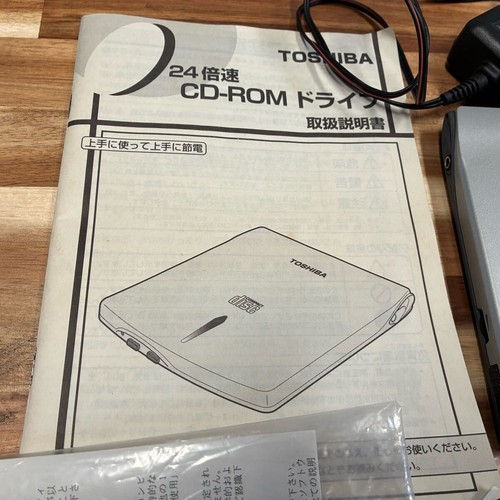 OEM TOSHIBA LIBRETTO SERIES L1 ~ L5 CD ROM DRIVE w/ CABLE PCMCIA PA2673UJ * RARE - 第 6/10 張圖片