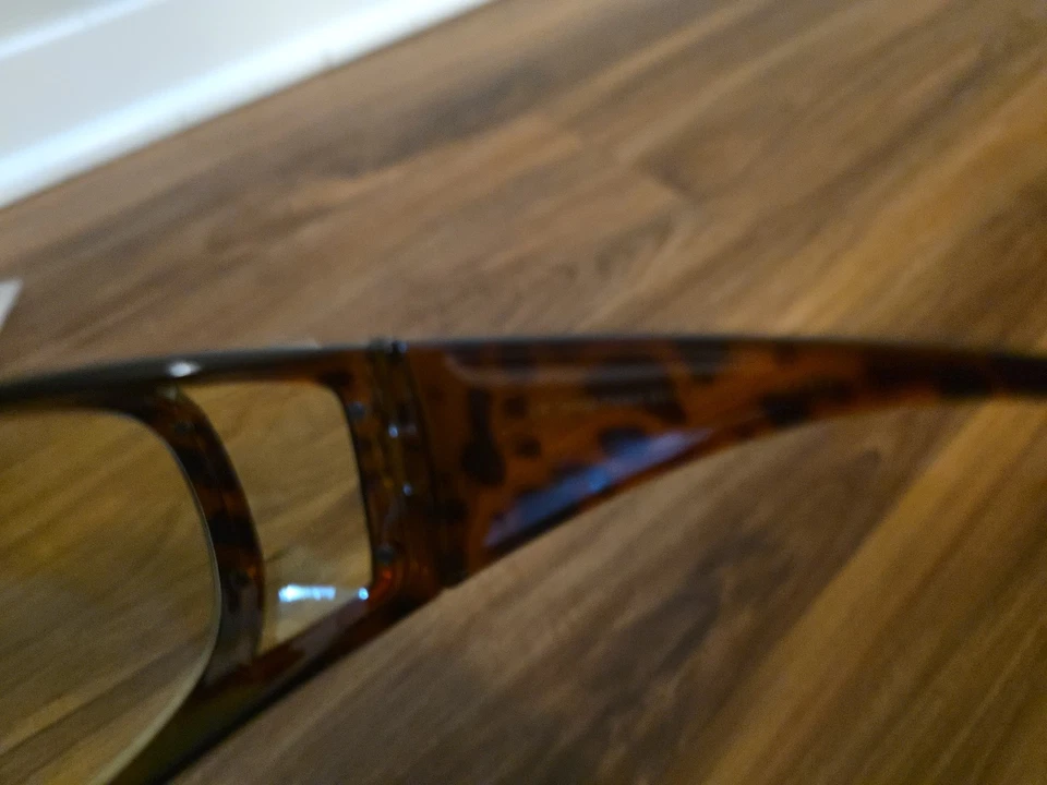 EAGLE EYES FIT-ONS #50036 Brown SPORTS WRAP SIDE SHIELD SUNGLASSES VGC - Image 4 of 4