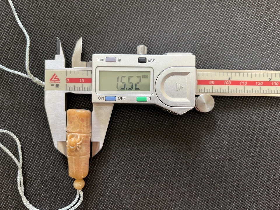 natural coral jade yellow and pink beetle on bamboo necklace - Image 4 of 4