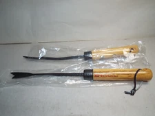 TWO - True Temper Hand Weeder Weeding Weed Root Remover Puller Tool  Garden Lawn