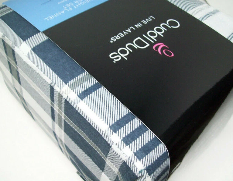 Cuddl Duds Dark Blue Gray Plaid HeavyWeight Flannel King Duvet Cover 2 Shams - Image 2 of 4