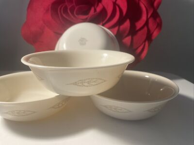 CORELLE Corning TEXTURED LEAVES - Lot of 4 SOUP CEREAL BOWLS