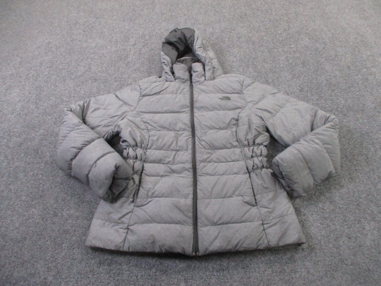 North Face Womens Gray 550 Down Puffer Jacket for Hiking Outdoor Warmth