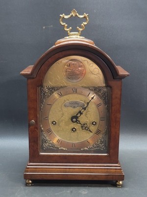Tempus Fugit Wind Up Desk Mantle Clock 12'' x 6'' x 3'' with Key